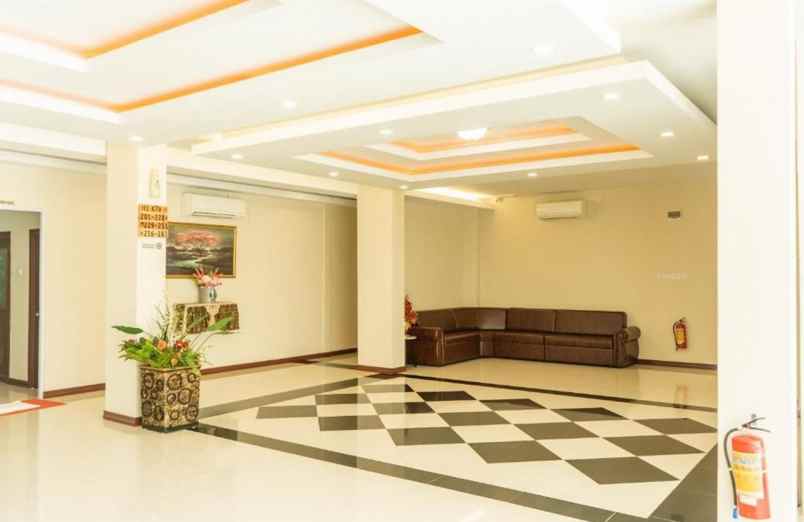 dijual hotel ji patimura kabil kec