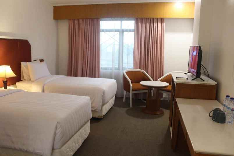 dijual hotel kramat kec senen jakarta pusat