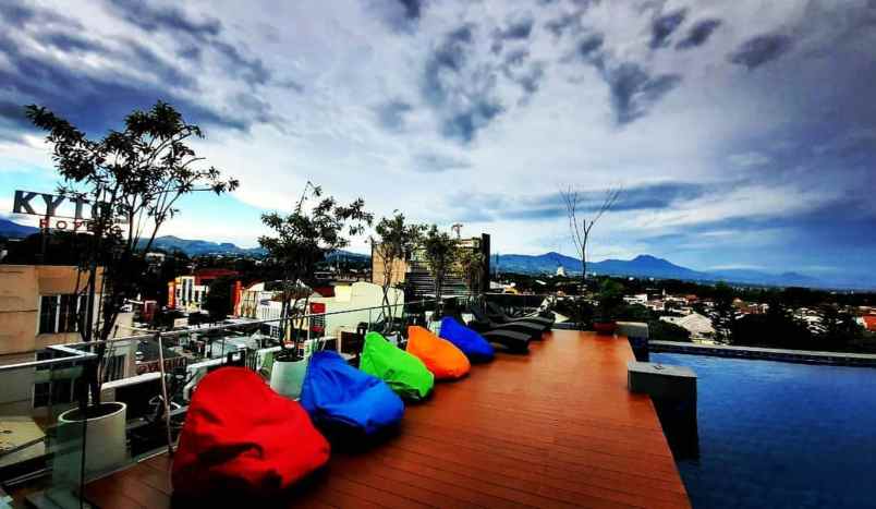 dijual hotel kytos bandung jawa barat