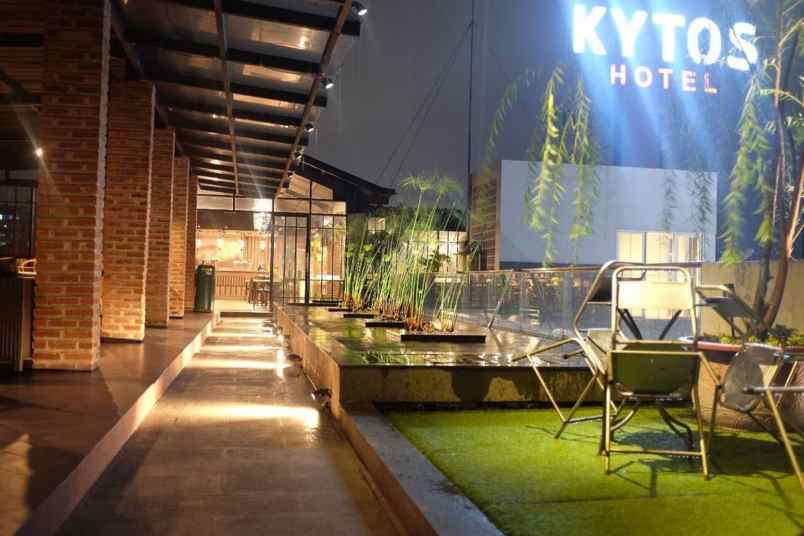 dijual hotel kytos bandung jawa barat