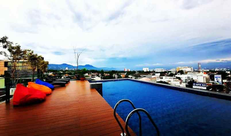 dijual hotel kytos bandung jawa barat