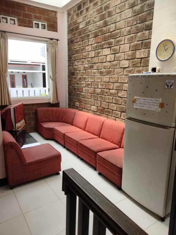 dijual kost daruul ulum