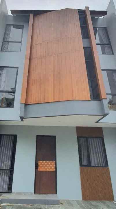 dijual kost gunungbatu