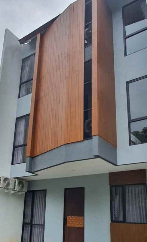 dijual kost gunungbatu