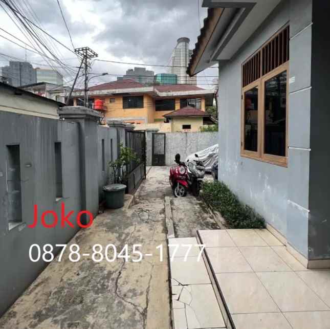 dijual kost jl kebon kacang