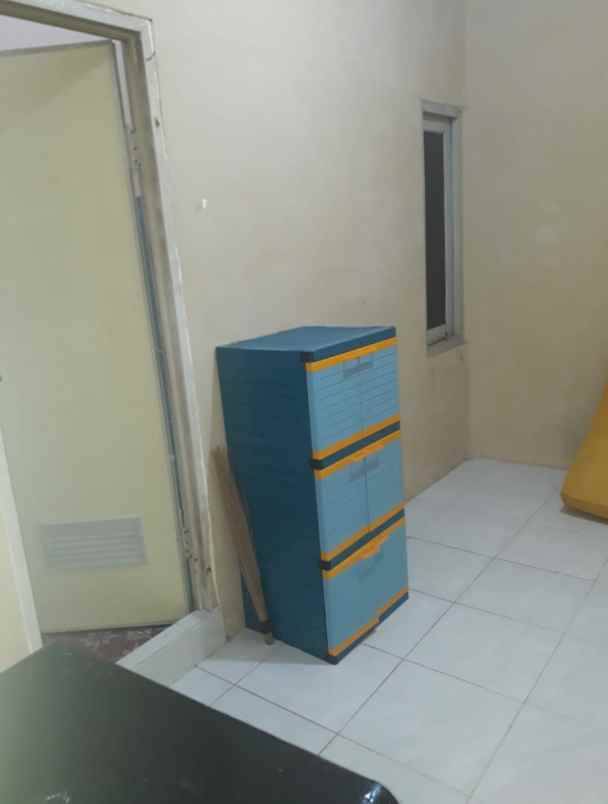 dijual kost jl nanas gang flamboyan