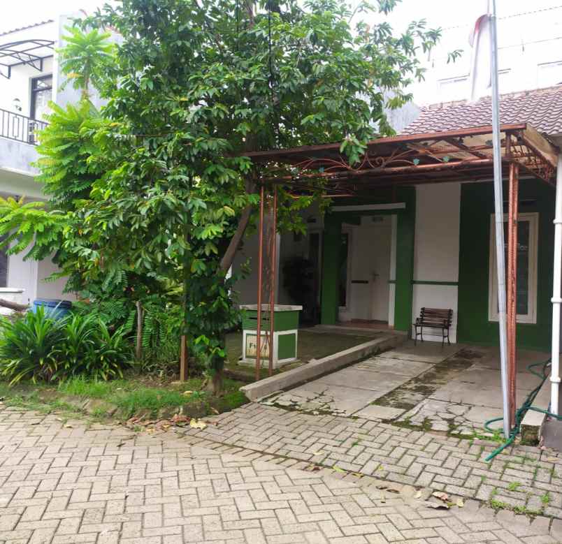 dijual kost jl raya pakuan regency