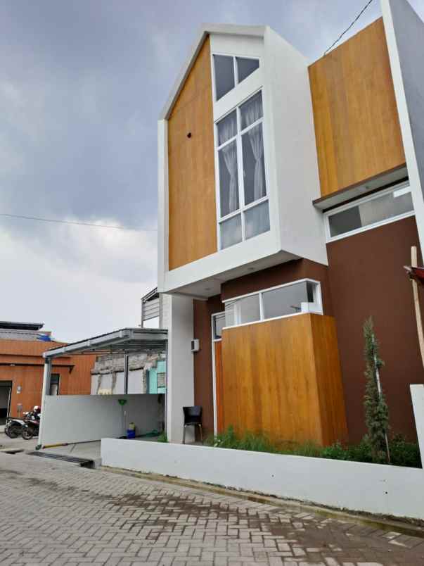 dijual perumahan eksklusif di kota bandung