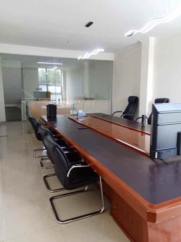 dijual ruko 3 lantai di daerah cinere