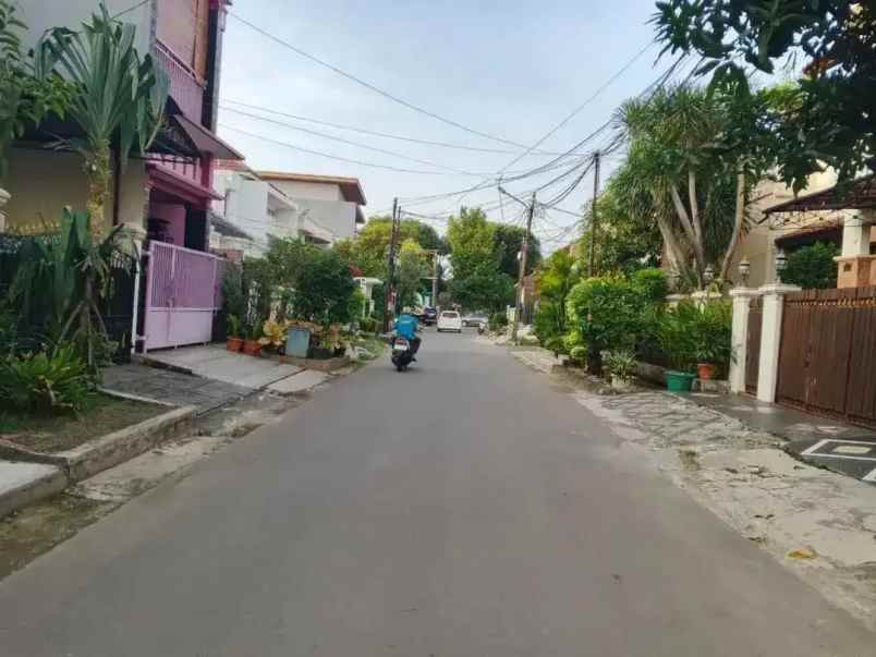 dijual ruko gudang kantor duren sawit
