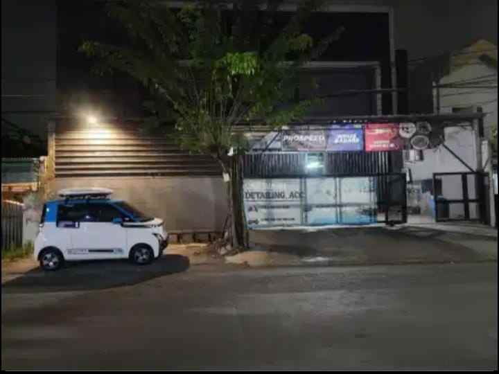 dijual ruko gudang kantor jalan raya kupang surabaya