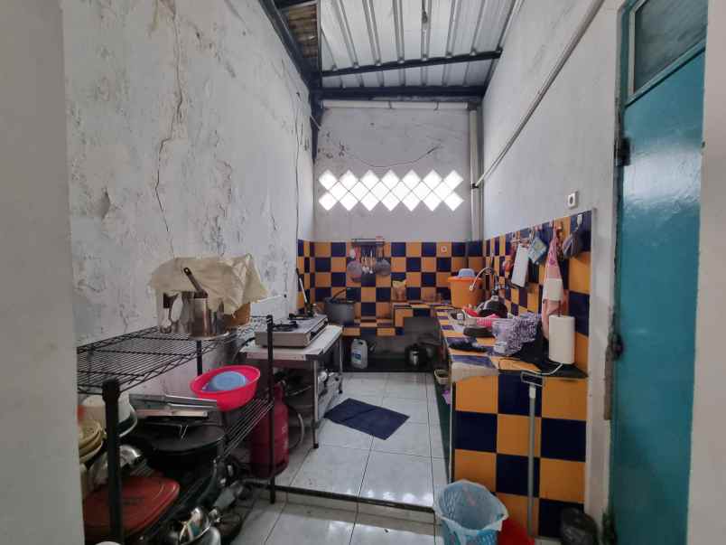 dijual ruko gudang kantor jalan raya pulasaren