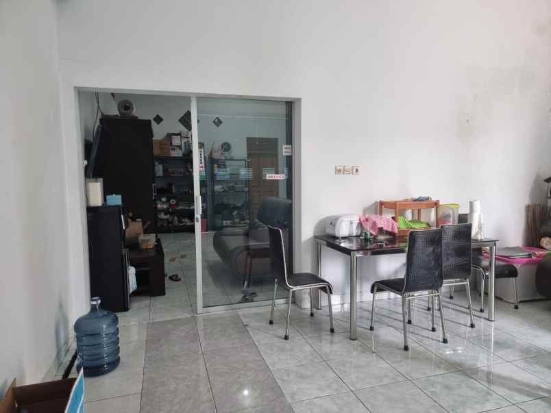 dijual ruko gudang kantor jalan raya pulasaren