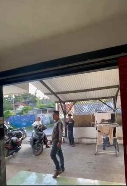 dijual ruko gudang kantor jalan terusan sersan