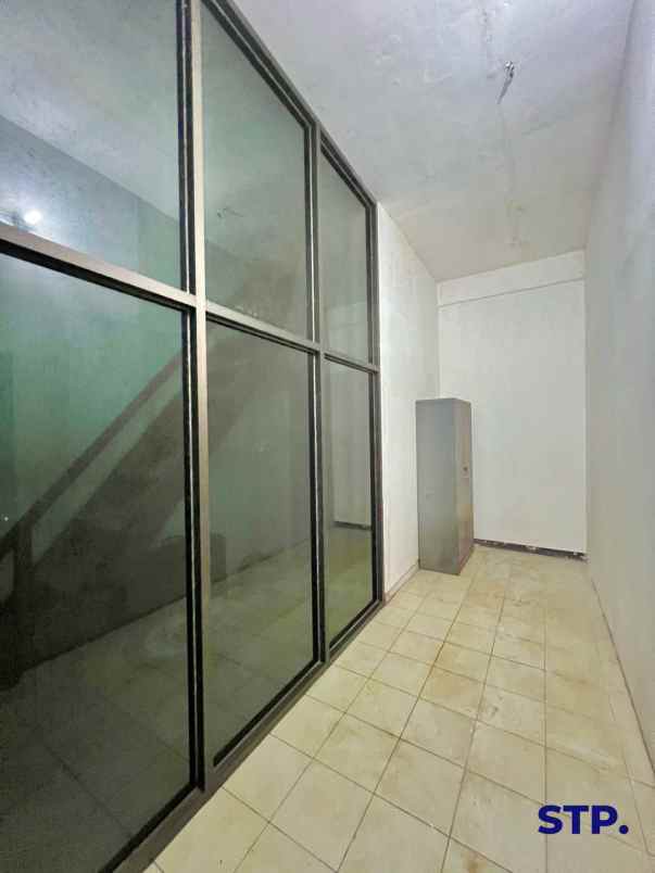 dijual ruko gudang kantor jemursari