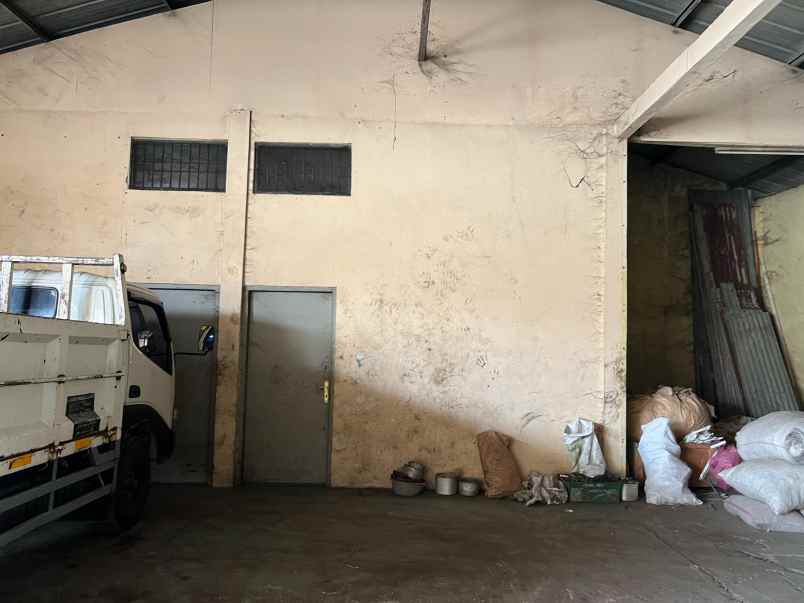 dijual ruko gudang kantor jl kh ahmad no 32 kampung