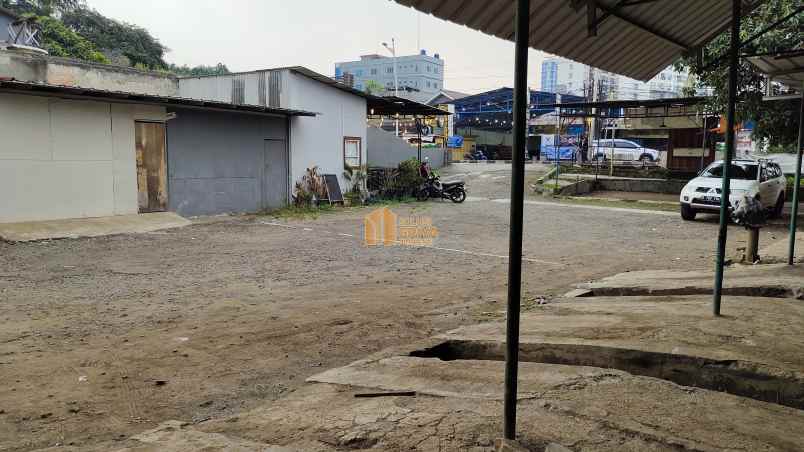 dijual ruko gudang kantor jl raya ragunan no 98 rt