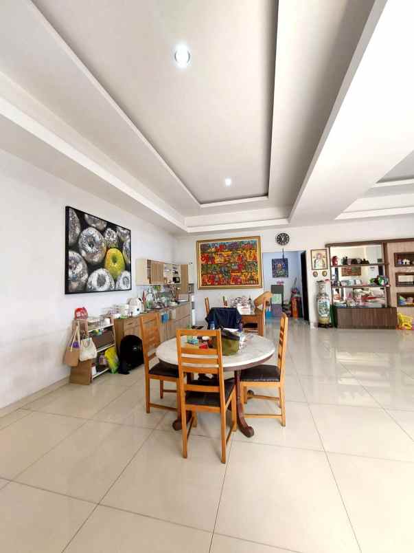 dijual ruko gudang kantor jl ring road utara