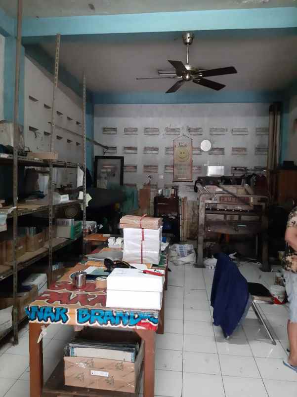 dijual ruko gudang kantor jl teuku umar tambun