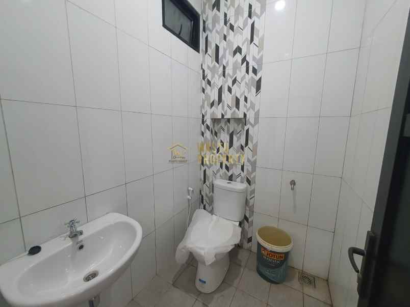 dijual ruko gudang kantor m kahfi