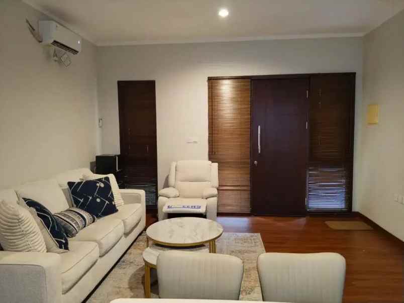 dijual ruko gudang kantor summarecon bekasi