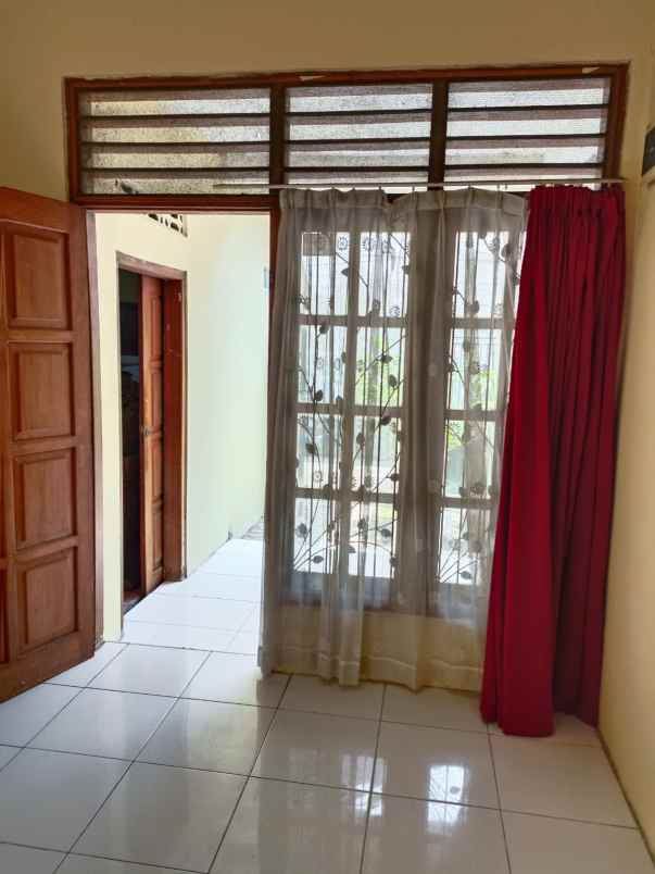 dijual rumah 2 lantai daerah bogor kota