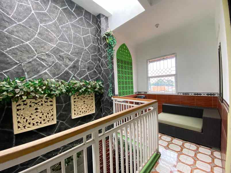 dijual rumah alamat jln pondok kacang