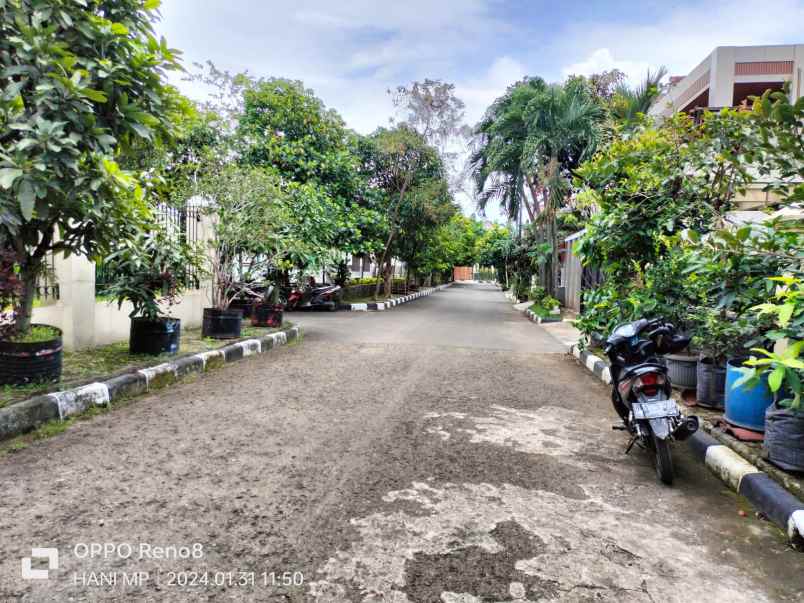 dijual rumah antapani