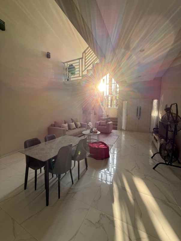dijual rumah araya galaxy bumi permai