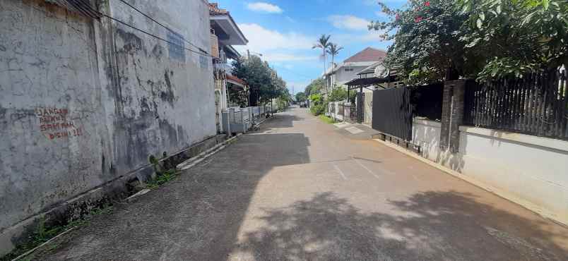 dijual rumah arcamanik endah