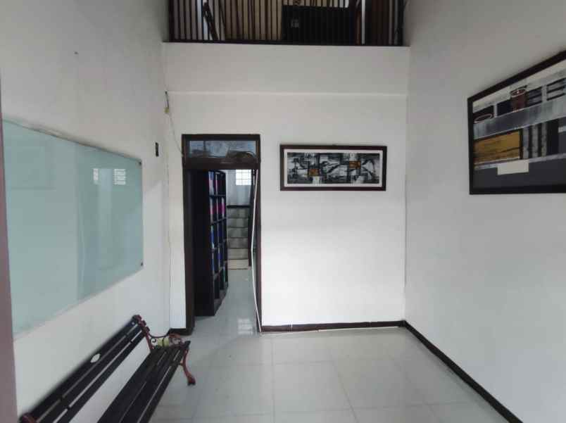 dijual rumah arcamanik endah