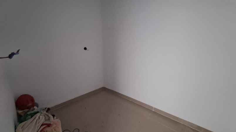 dijual rumah argomulyo