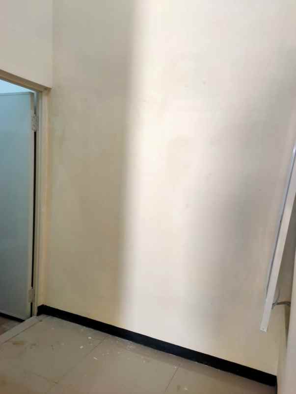 dijual rumah asrikaton pakis malang