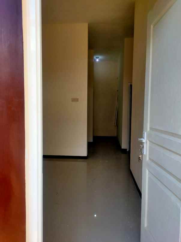 dijual rumah asrikaton pakis malang