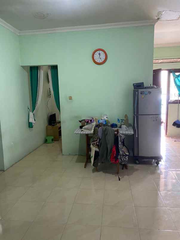 dijual rumah bagus strategis di perum griya pamulang 2