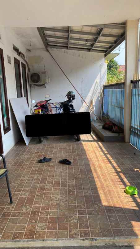 dijual rumah bagus strategis di perum griya pamulang 2