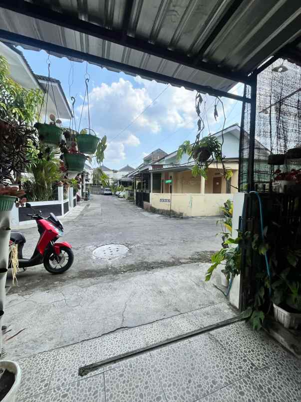dijual rumah bangunjiwo kasihan bantul