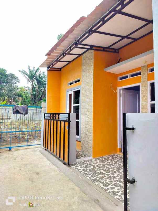 dijual rumah baru dan strategis hot promo