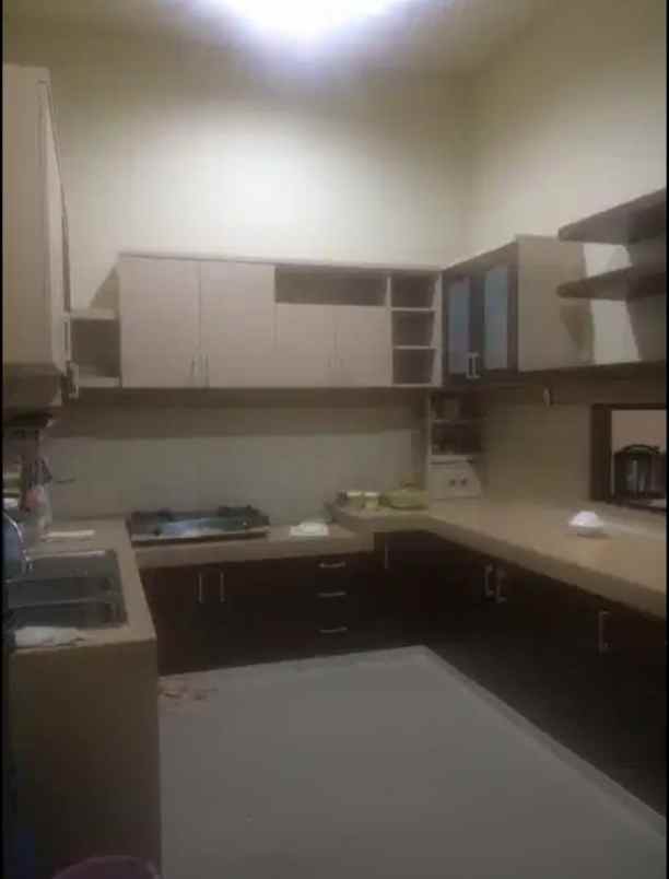 dijual rumah baruk