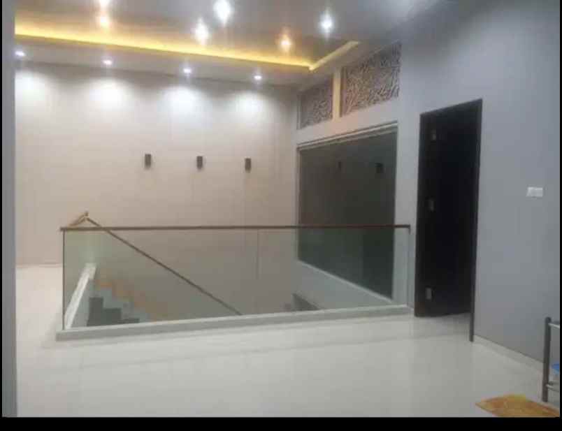 dijual rumah baruk