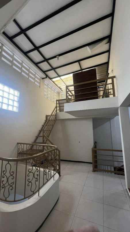 dijual rumah baruk