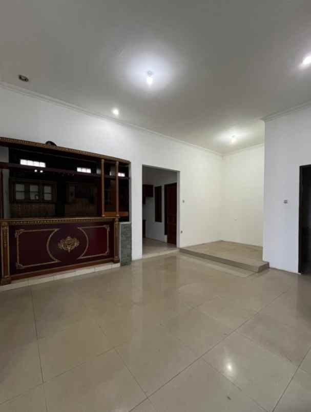 dijual rumah batununggal sentosa