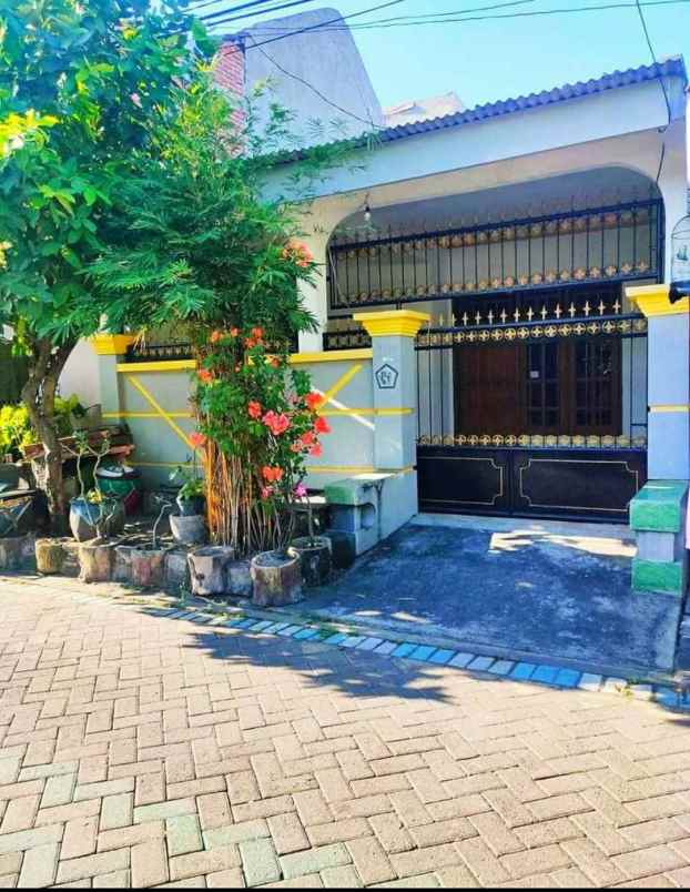 dijual rumah benowo