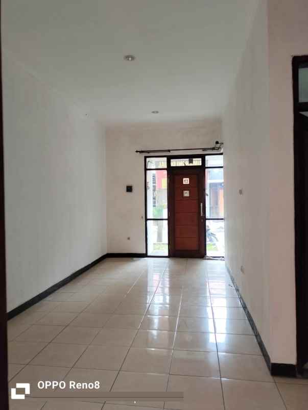 dijual rumah billabong soetta residence