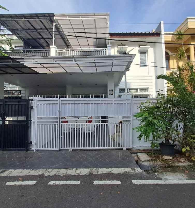 dijual rumah billymoon pondok kelapa