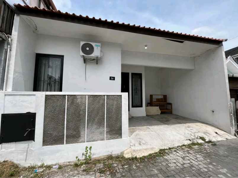 dijual rumah blotan