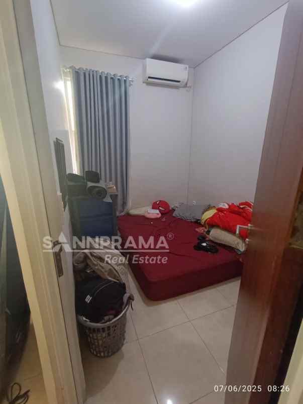 dijual rumah bojong sari depok