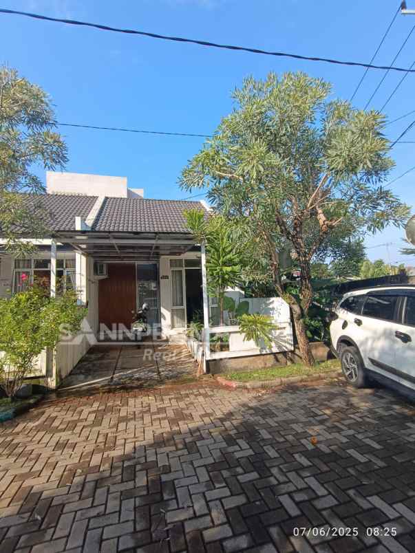 dijual rumah bojong sari depok