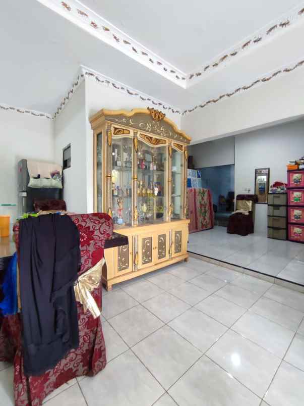 dijual rumah bojongsari depok