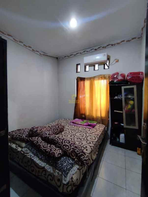 dijual rumah bojongsari depok